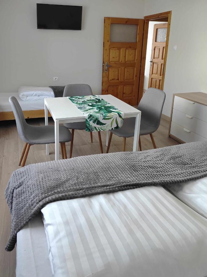 Apartamenty Maciata Бялы-Дунаец Экстерьер фото
